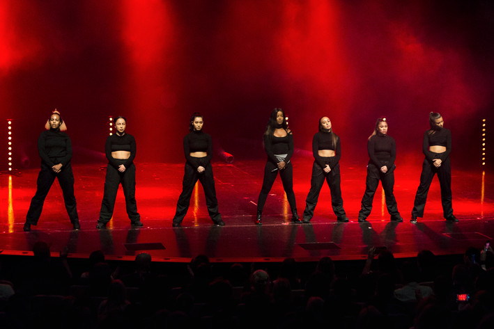 2018-12-09 - Linda Pira, Imenella & Unruly Gang från Stadsteatern, Stockholm