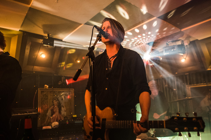 2018-12-14 - Markus Krunegård från Kafé de luxe, Växjö