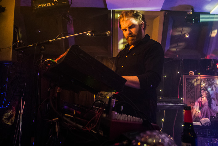 2018-12-14 - Markus Krunegård från Kafé de luxe, Växjö