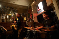 2018-12-16 - Plastic Fantastic från Glenn Miller Café, Stockholm