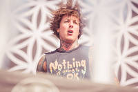 2014-06-26 - Bring Me The Horizon från Bråvalla, Norrköping
