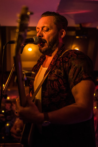 2019-02-01 - Honeyboy Slim and the bad habits från Kafé de luxe, Växjö