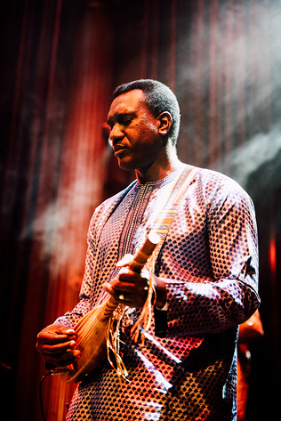 2019-03-28 - Bassekou Koyate & Ngoni Ba från Nalen, Stockholm