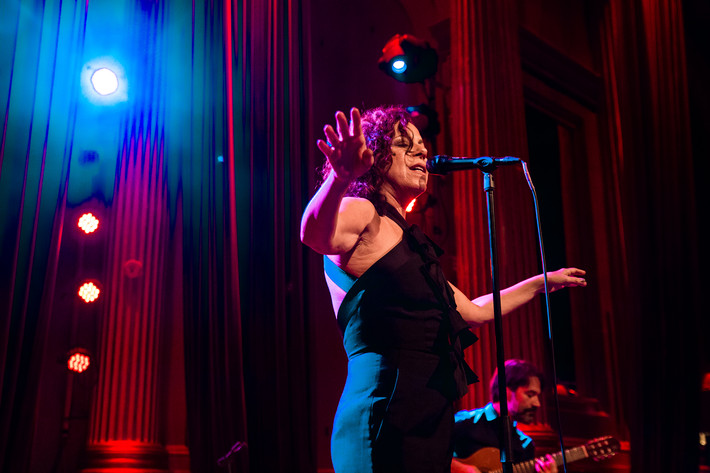 2019-04-06 - Bebel Gilberto från Nalen, Stockholm