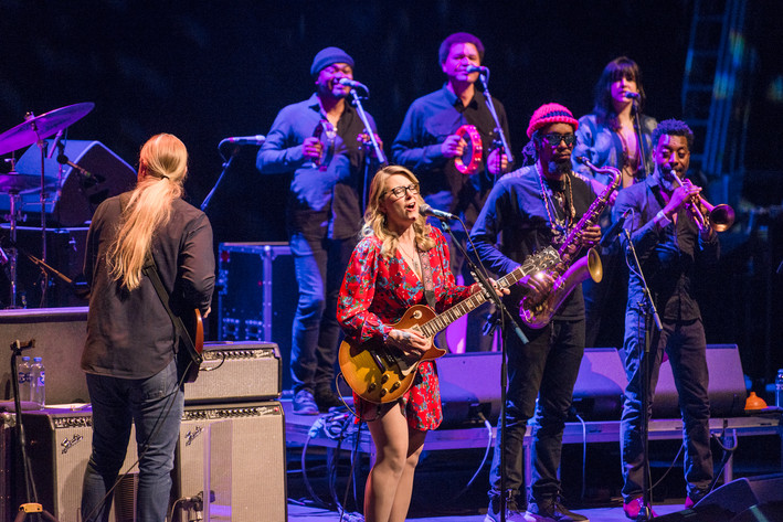 2019-04-08 - Tedeschi Trucks Band från Cirkus, Stockholm