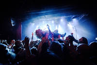 2019-04-13 - Amyl and The Sniffers från Debaser Strand, Stockholm