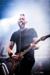 2019-05-03 - Mustasch från Gröna Lund, Stockholm