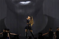 2017-05-08 - Ariana Grande från Friends Arena, Stockholm