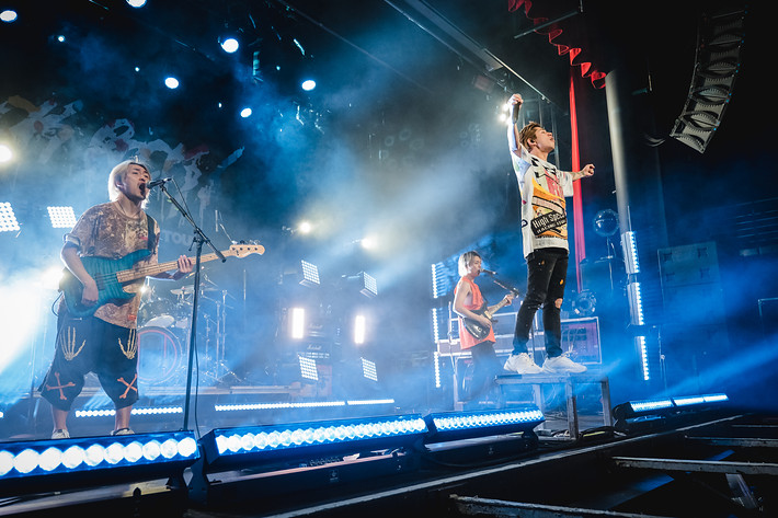 2019-05-24 - One Ok Rock från X-tra, Zürich