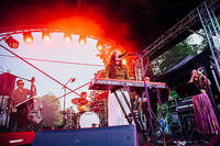 2019-06-05 - Julia Holter från Garden Festival, Göteborg