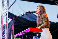 2019-06-05 - Julia Holter från Garden Festival, Göteborg