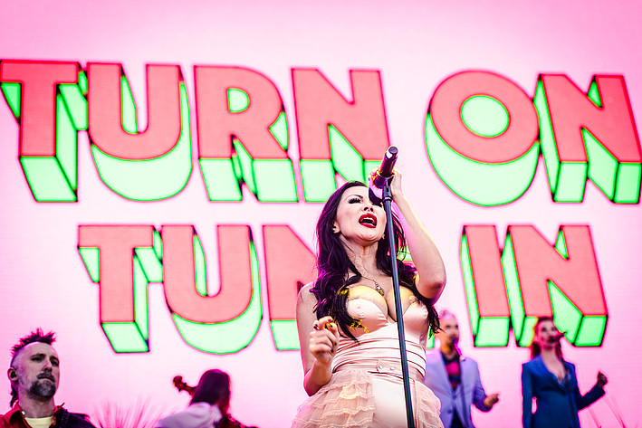 2019-06-30 - Perry Farrell's Kind Heaven Orchestra från Lollapalooza, Stockholm