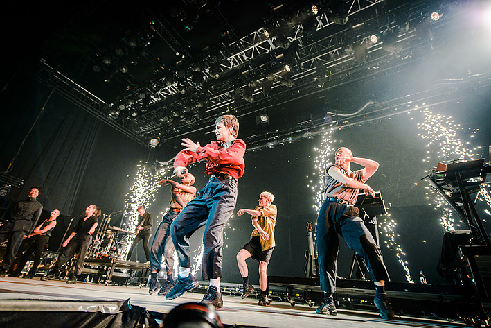 2019-07-03 - Christine and the Queens från Roskildefestivalen, Roskilde