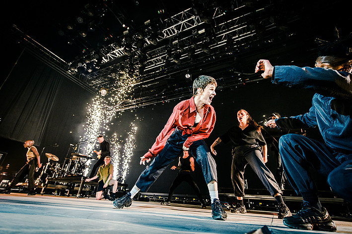 2019-07-03 - Christine and the Queens från Roskildefestivalen, Roskilde