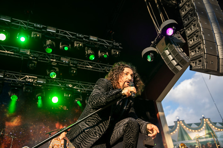 2019-06-27 - Thomas Di Leva tolkar Bowie från Gröna Lund, Stockholm