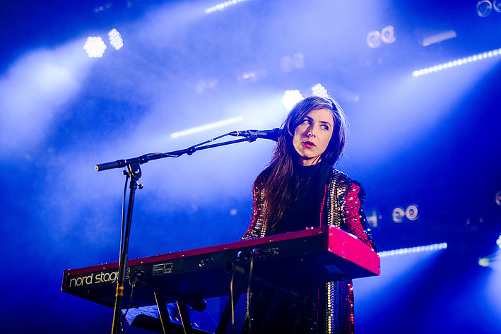 2019-07-05 - Julia Holter från Roskildefestivalen, Roskilde