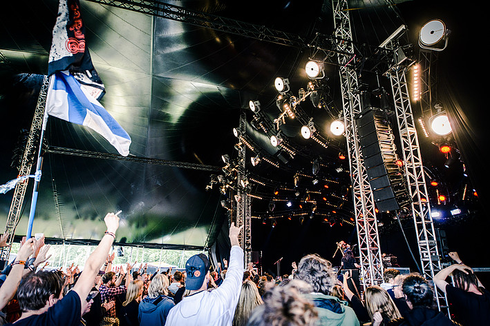2019-07-06 - Whores. från Roskildefestivalen, Roskilde