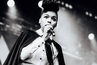 2011-08-12 - Janelle Monae från Way Out West, Göteborg