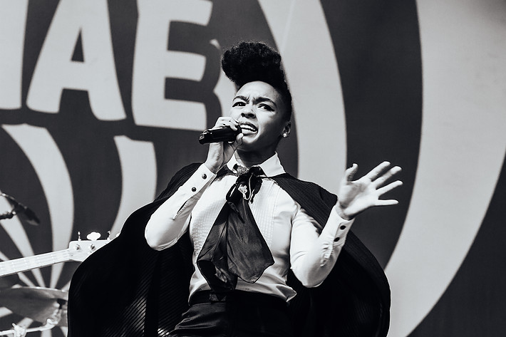 2011-08-12 - Janelle Monae från Way Out West, Göteborg