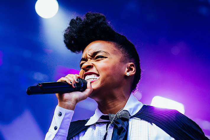 2011-08-12 - Janelle Monae från Way Out West, Göteborg