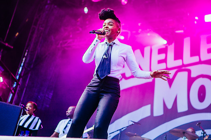 2011-08-12 - Janelle Monae från Way Out West, Göteborg