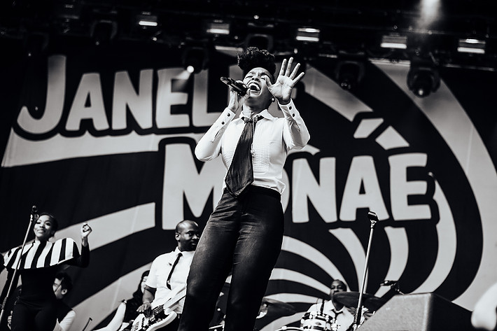 2011-08-12 - Janelle Monae från Way Out West, Göteborg