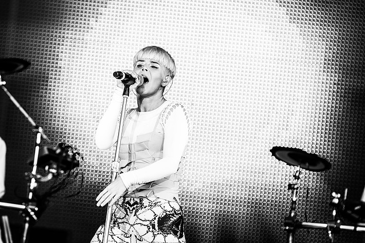 2011-08-12 - Robyn från Way Out West, Göteborg
