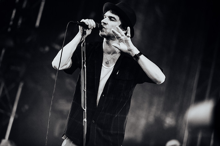 2011-08-12 - Thåström från Way Out West, Göteborg
