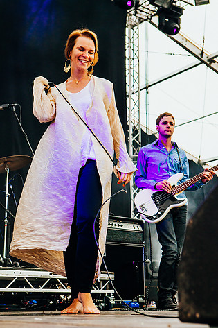 2011-08-13 - Anna Järvinen från Way Out West, Göteborg