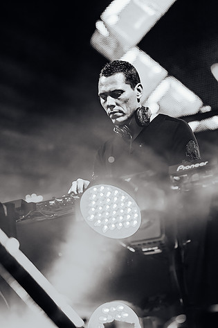 2011-08-13 - Tiësto från Way Out West, Göteborg