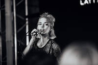 2011-07-07 - Tove Styrke från Carlstens Fästning, Marstrand