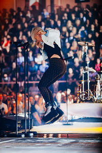 2011-01-22 - Robyn från Lisebergshallen, Göteborg