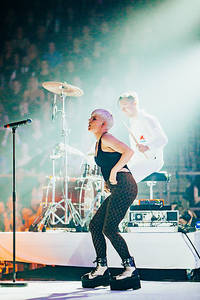 2011-01-22 - Robyn från Lisebergshallen, Göteborg