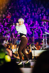 2011-01-22 - Robyn från Lisebergshallen, Göteborg