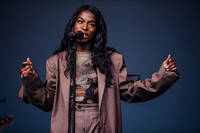 2019-08-08 - Sabina Ddumba från Way Out West, Göteborg