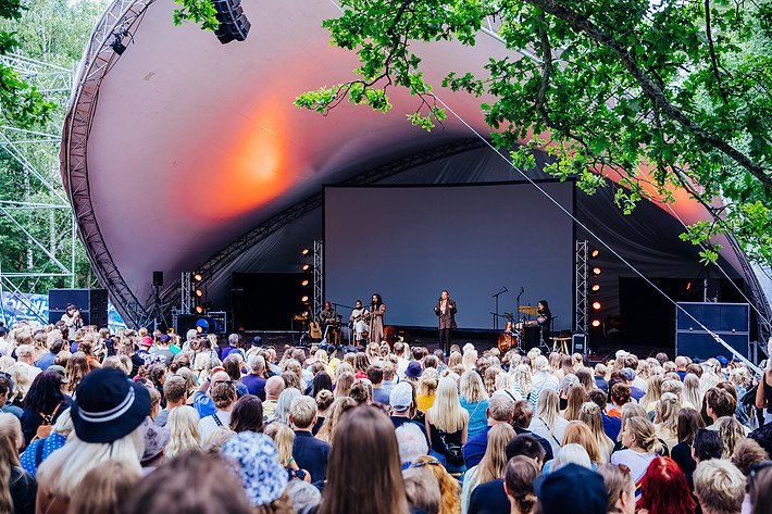 2019-08-08 - Sabina Ddumba från Way Out West, Göteborg