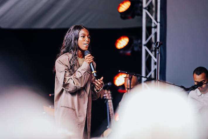 2019-08-08 - Sabina Ddumba från Way Out West, Göteborg