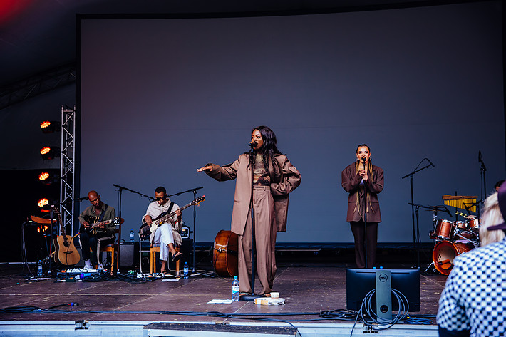 2019-08-08 - Sabina Ddumba från Way Out West, Göteborg