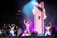 2019-08-08 - Zara Larsson från Way Out West, Göteborg