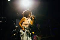 2019-08-08 - Neneh Cherry från Way Out West, Göteborg