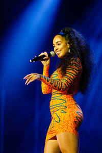 2019-08-08 - Jorja Smith från Way Out West, Göteborg