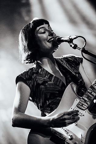 2019-08-08 - Stella Donnelly från Way Out West, Göteborg