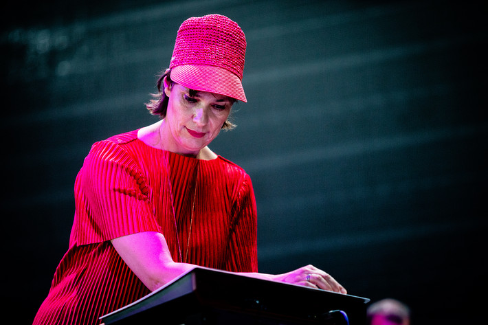 2019-08-09 - Stereolab från Way Out West, Göteborg