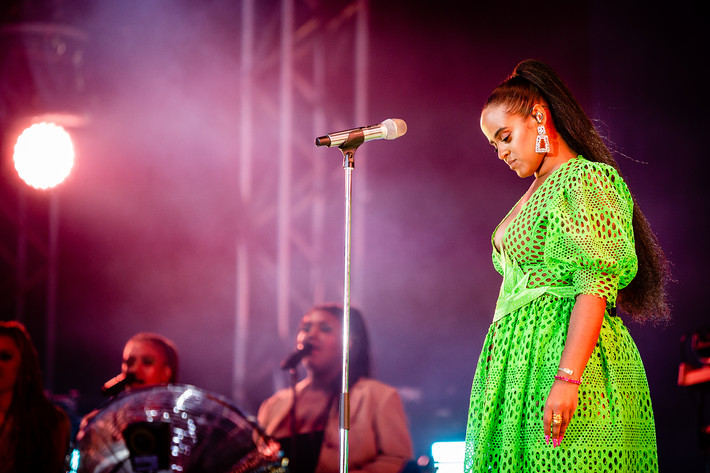 2019-08-09 - Seinabo Sey från Way Out West, Göteborg