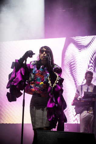 2019-08-10 - Little Dragon från Way Out West, Göteborg