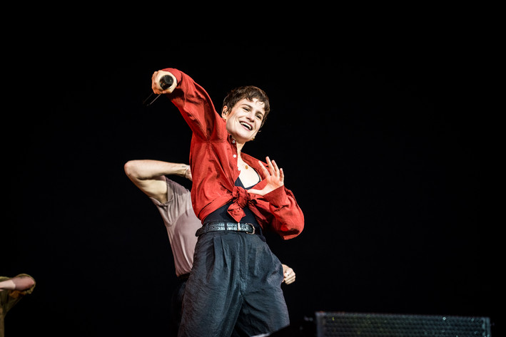 2019-08-10 - Christine and the Queens från Way Out West, Göteborg