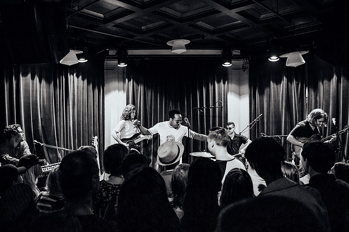 2019-08-10 - Durand Jones & The Indications från Way Out West, Göteborg