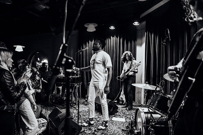 2019-08-10 - Durand Jones & The Indications från Way Out West, Göteborg