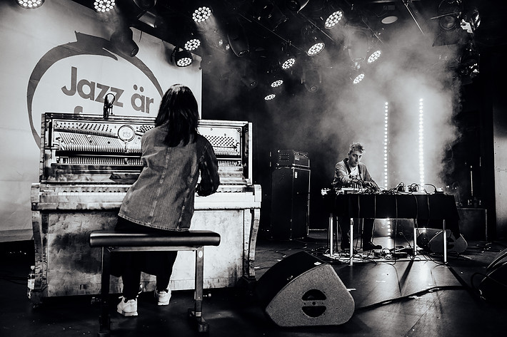 2019-08-14 - Lisa Ullén & Oren Ambarchi från Liseberg, Jazz är farligt, Göteborg