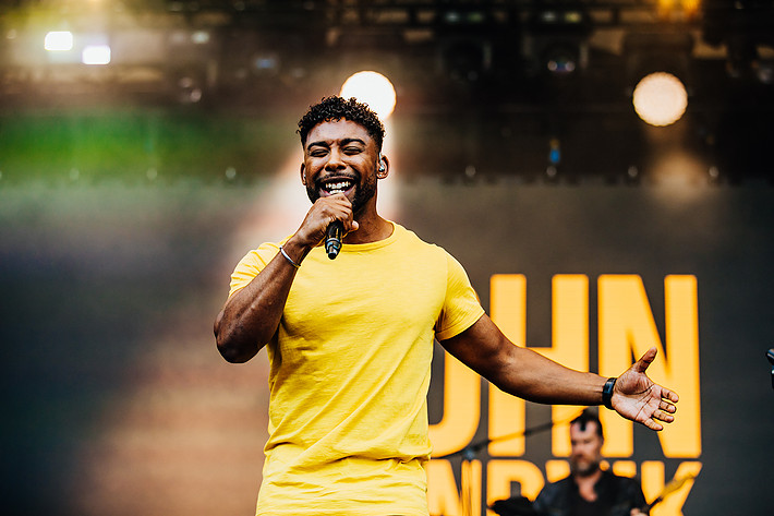 2019-08-11 - John Lundvik från Kungstorget, Göteborg